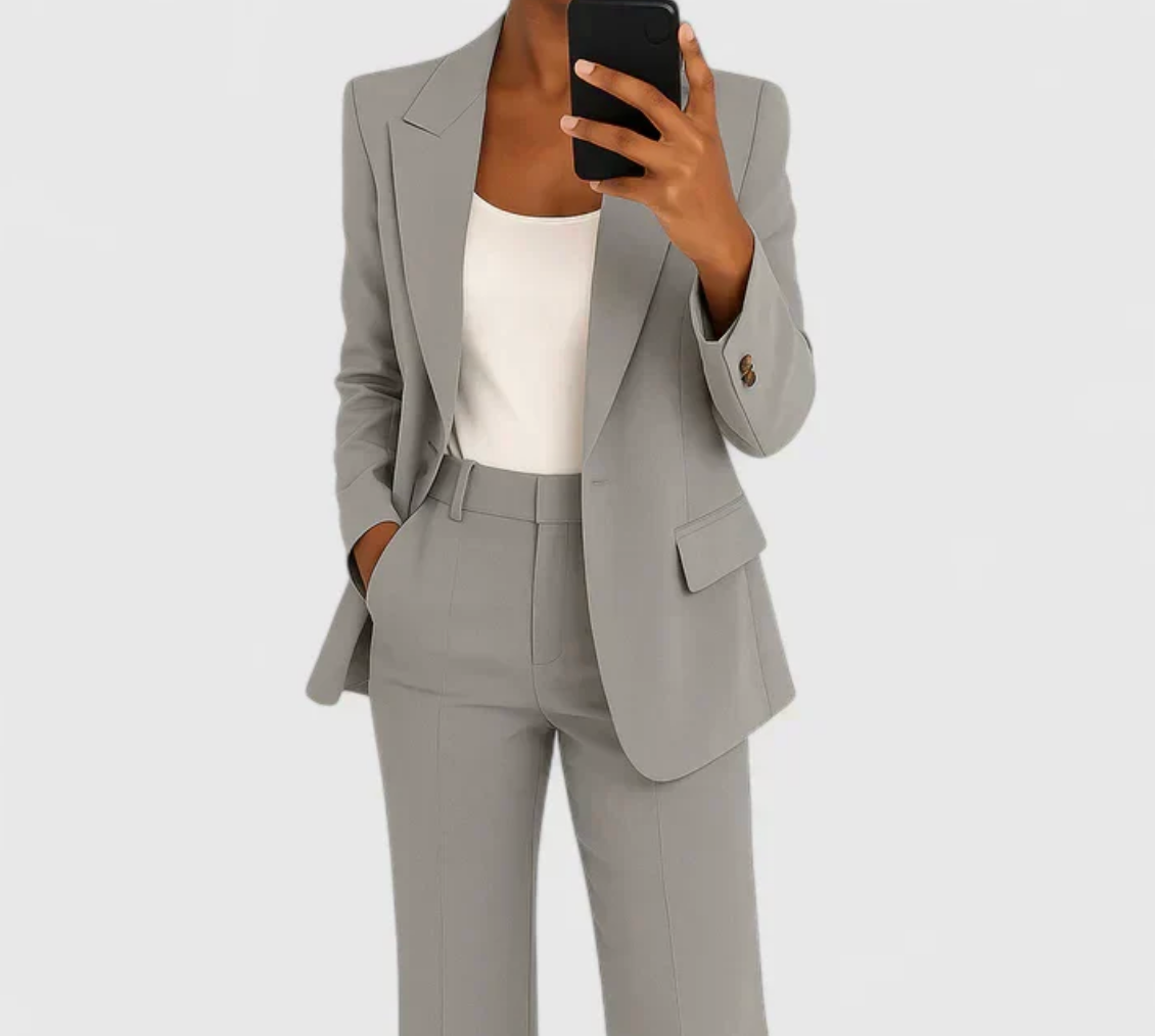 Kombinezony i komplety